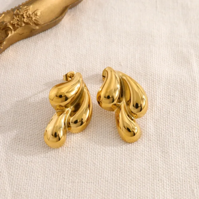 Boucles d'oreilles assemblages gouttes sculptées