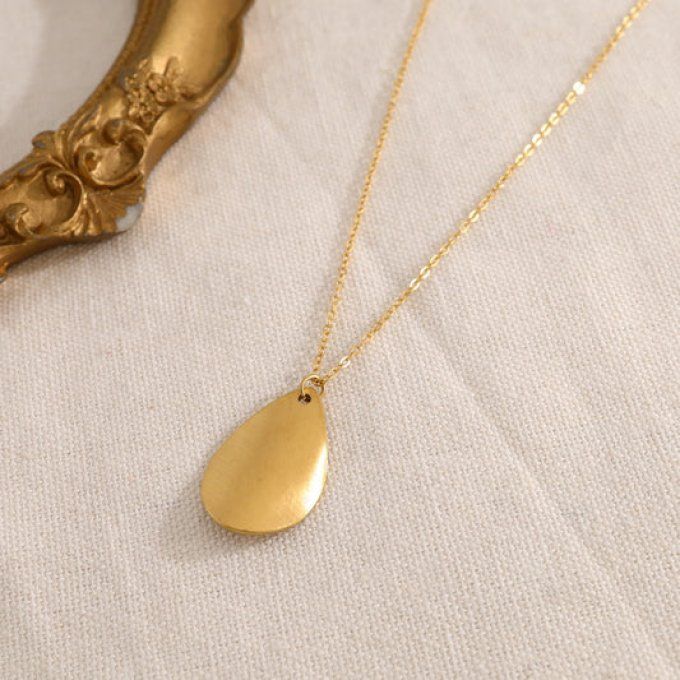 Collier goutte An gravure
