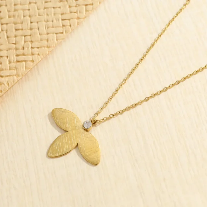 Collier trio de feuilles