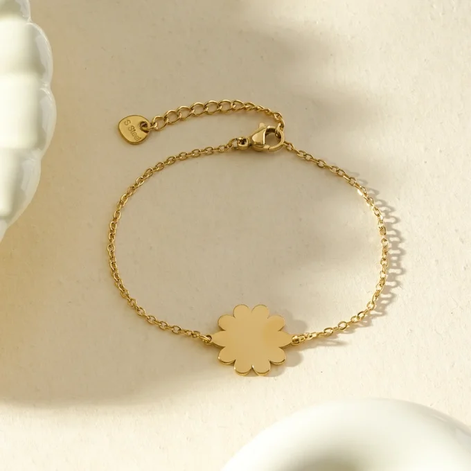 Création sur mesure : Bracelet fleur doré ou argenté 