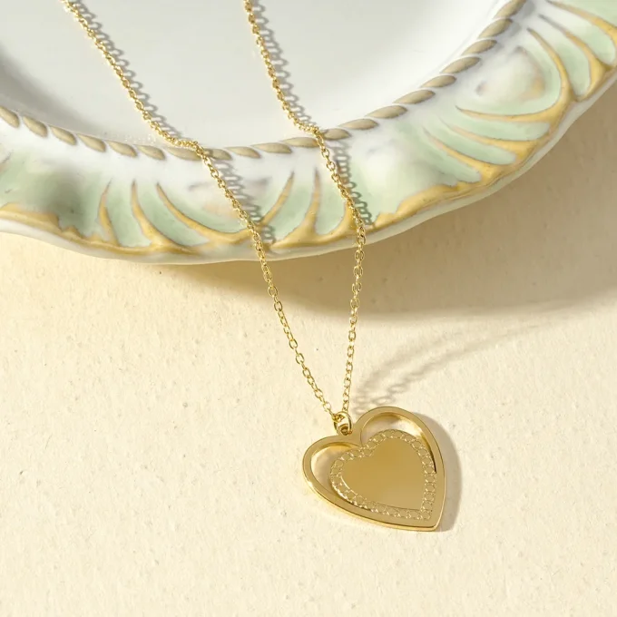 Collier pendentif cœur ajouré à graver doré ou argenté 