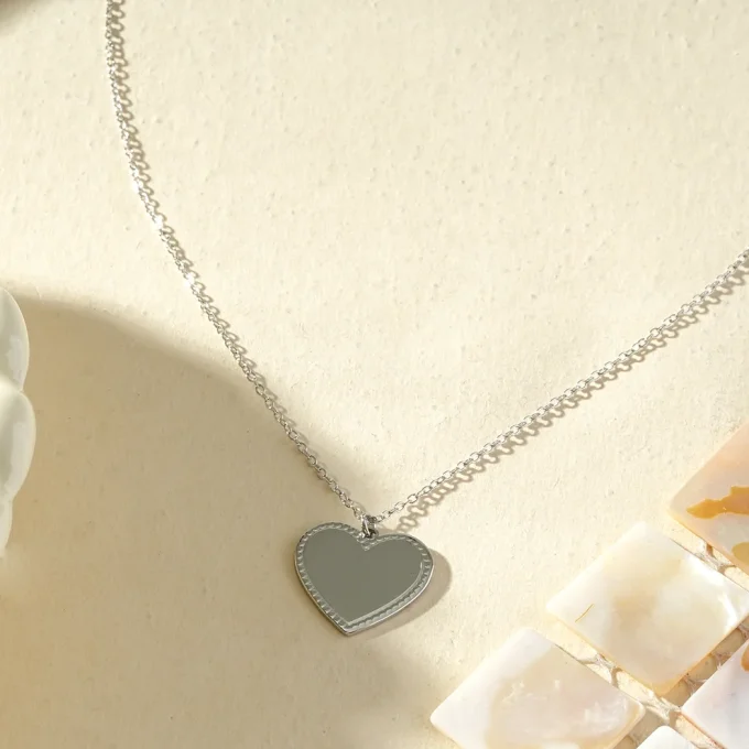 Collier pendentif cœur à graver doré ou argent 