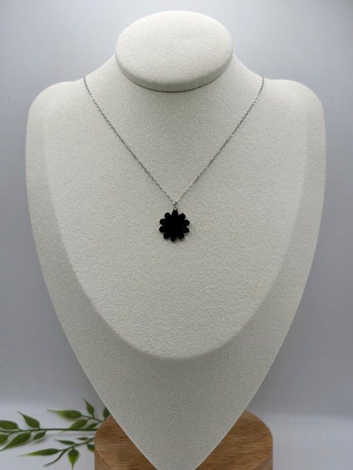 Collier fleur argent An gravure 